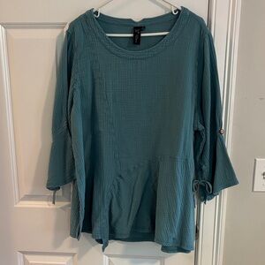 Elegant Teal Blouse with Button Detail